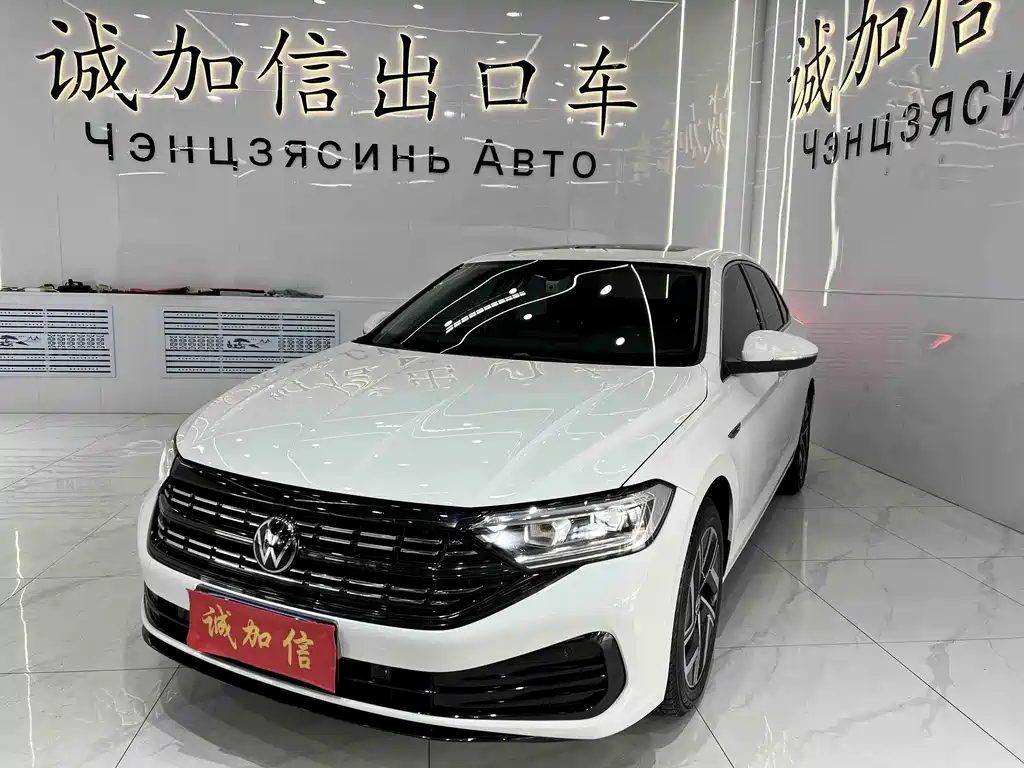 Volkswagen Sagitar 2022
