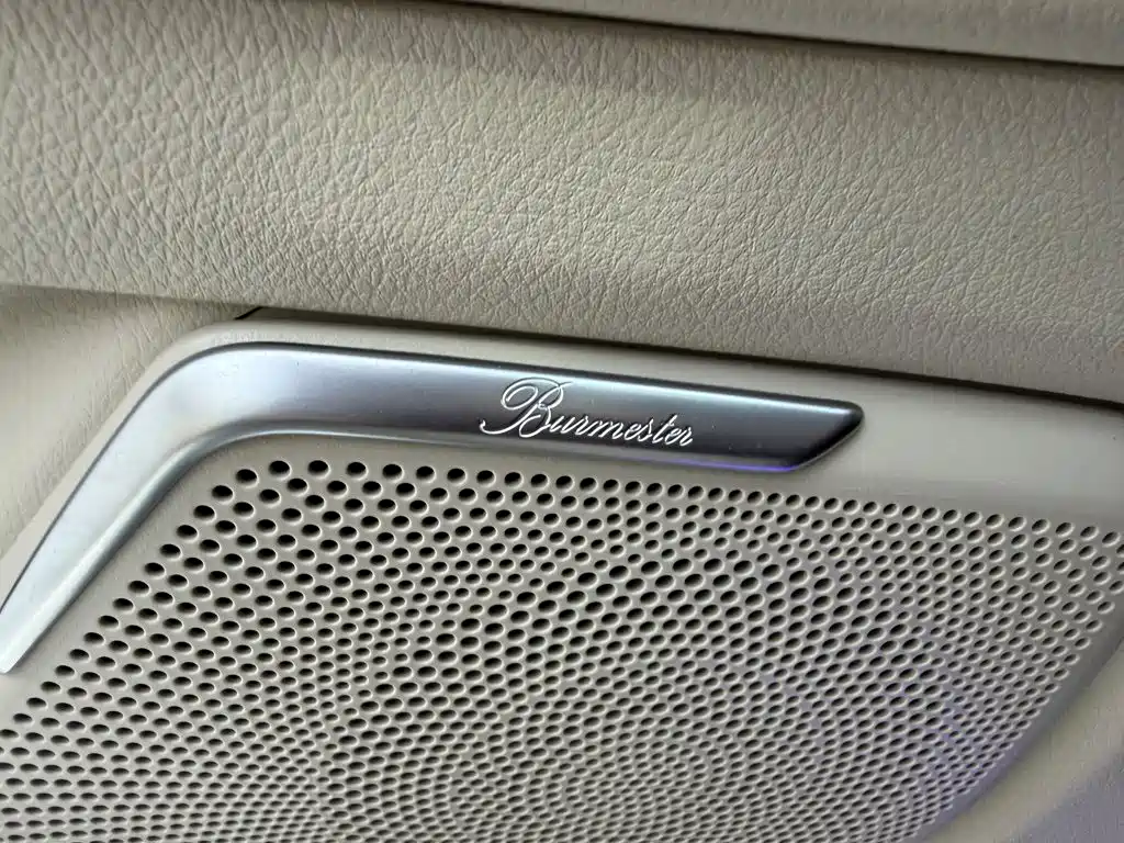 Mercedes-Benz V-Class — миниатюра 21