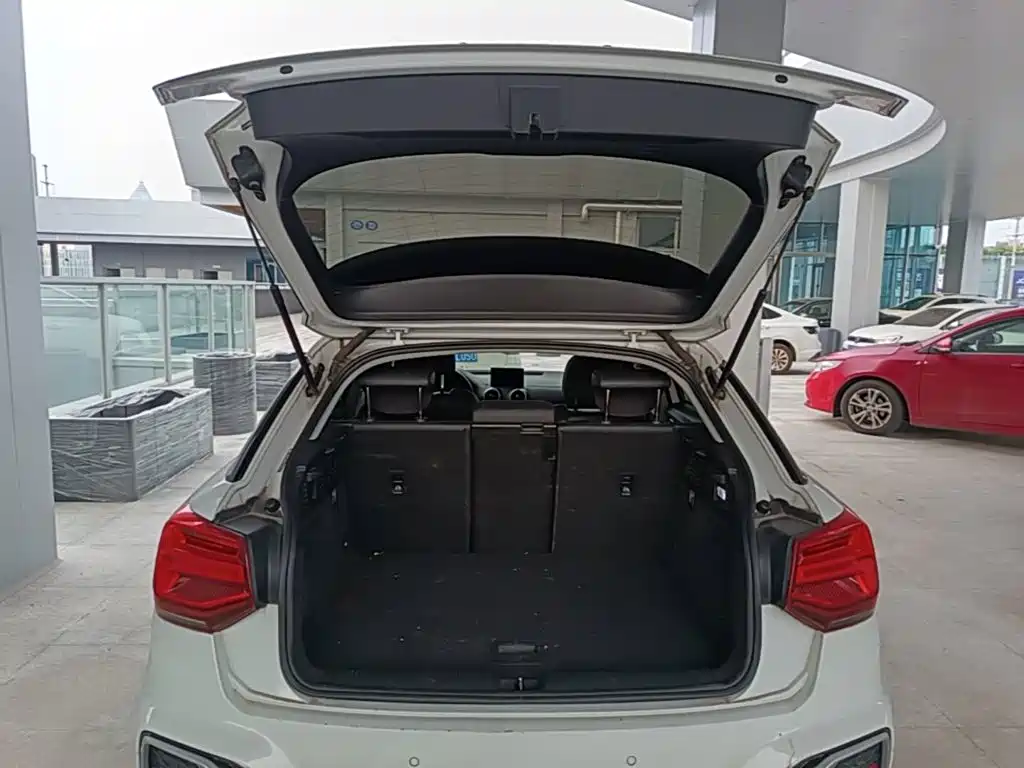Audi Q2L — миниатюра 19
