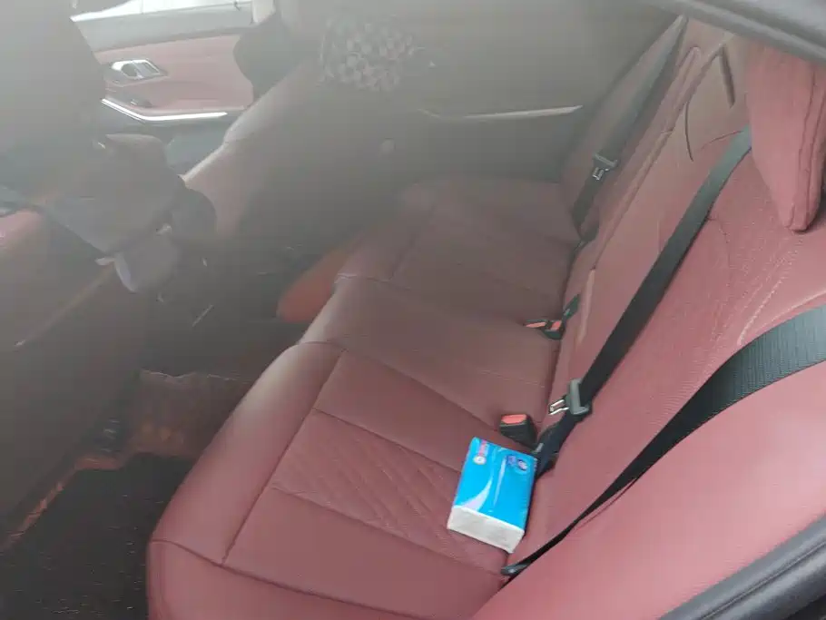 BMW 3 Series — миниатюра 11