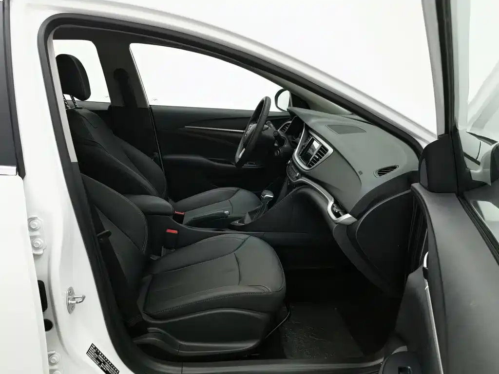 Buick Excelle — миниатюра 23