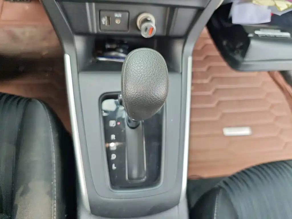 Nissan Sylphy — миниатюра 10
