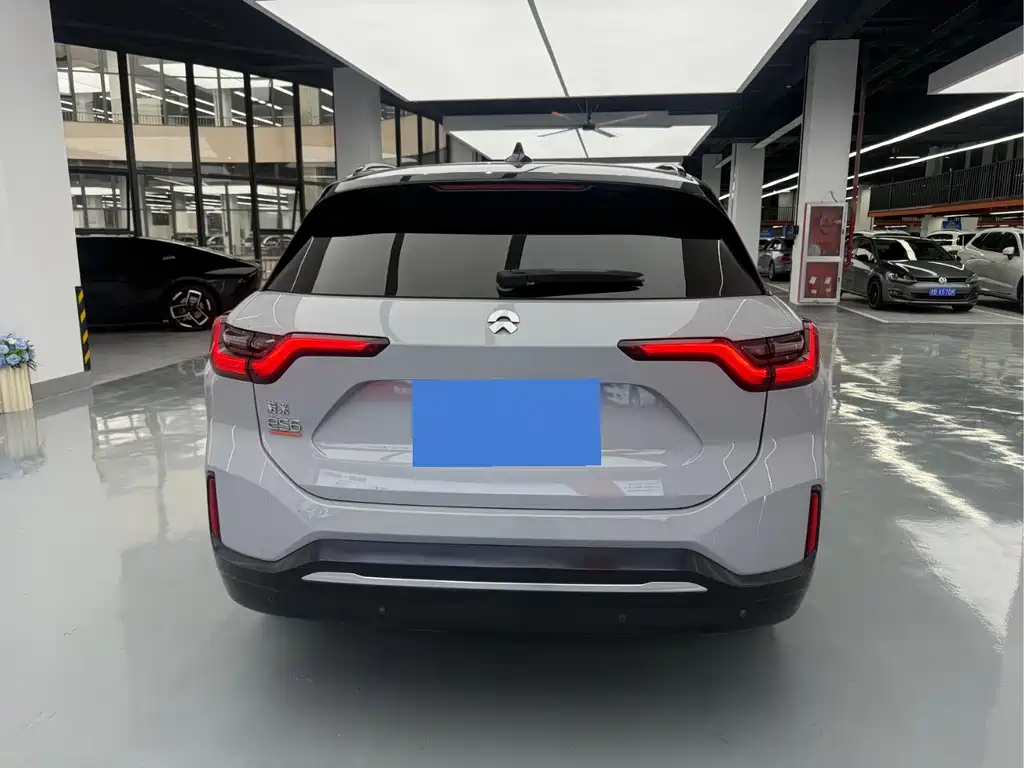 NIO ES6 — миниатюра 14