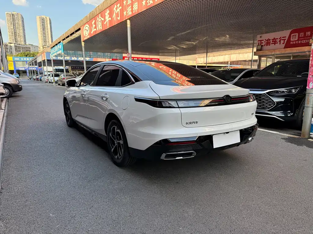 Changan Eado — миниатюра 13
