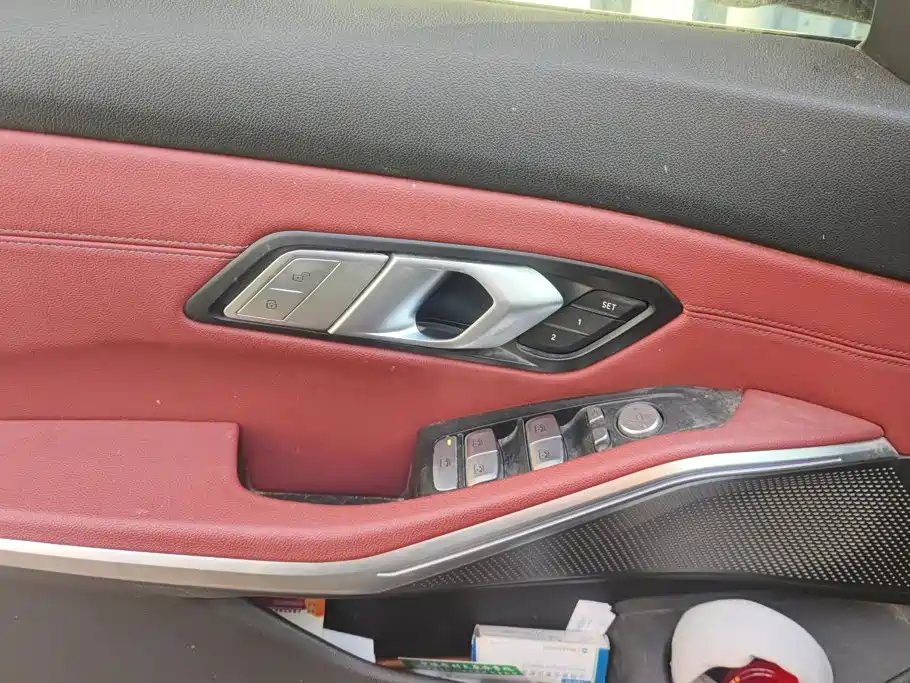BMW 3 Series — миниатюра 7