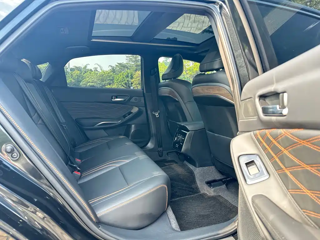 Toyota Avalon — миниатюра 17