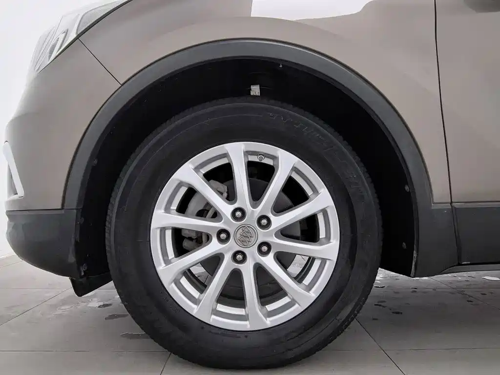 Buick Envision Plus — миниатюра 17