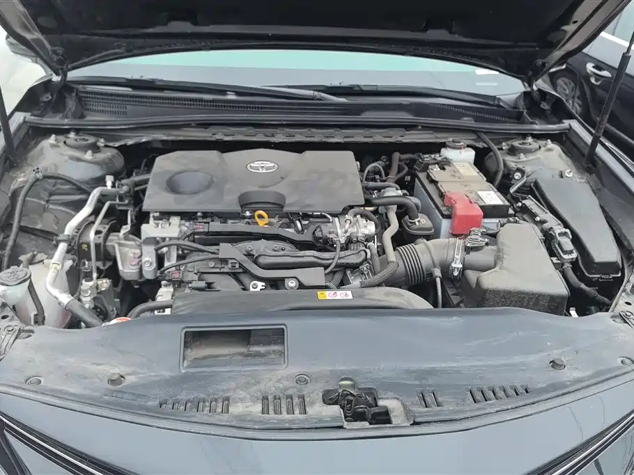 Toyota Camry 2023 2.0G Luxury