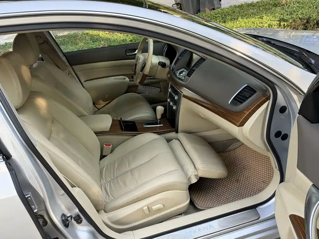 Nissan Teana — миниатюра 5
