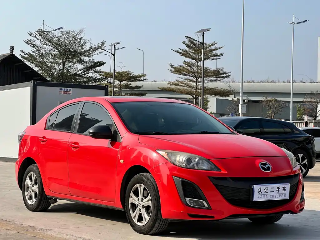 Mazda 3 Xingcheng — миниатюра 3