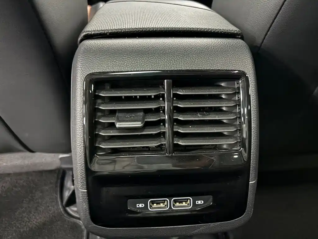 Volkswagen Sagitar — миниатюра 22