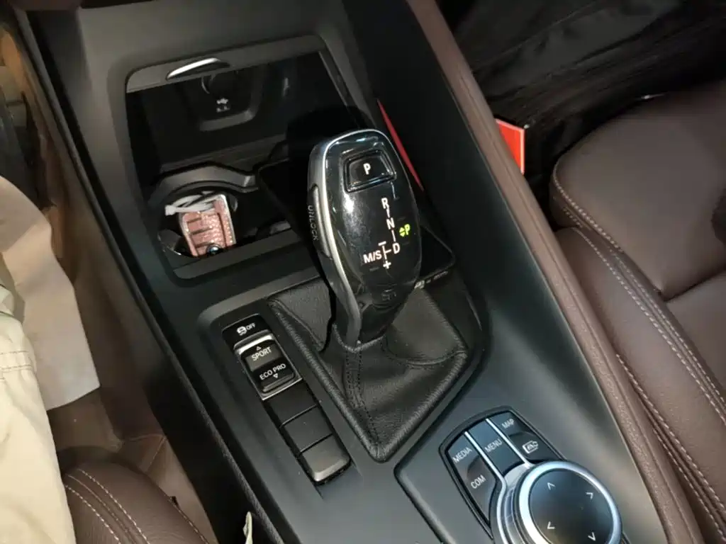 BMW X1 — миниатюра 14
