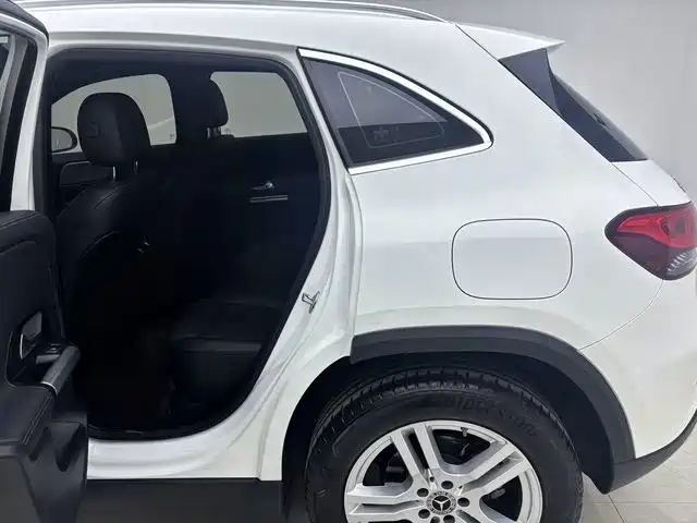 Mercedes-Benz GLA — миниатюра 14