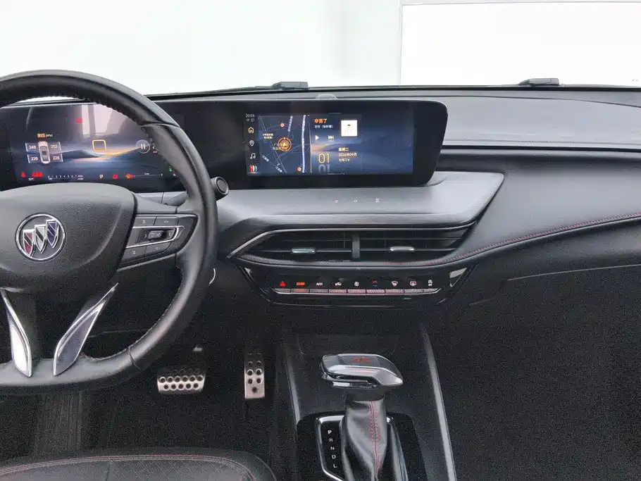 Buick Verano — миниатюра 13