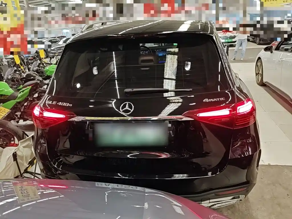 Mercedes-Benz GLE New Energy — миниатюра 6