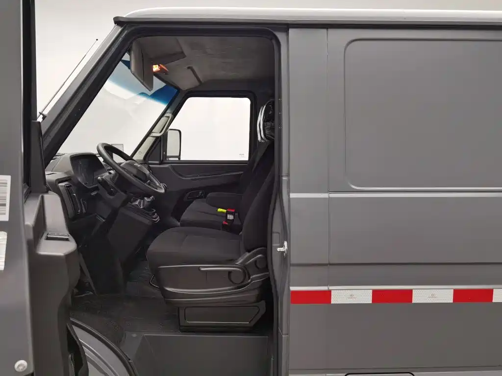 IVECO Daily — миниатюра 10