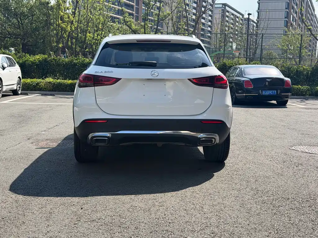 Mercedes-Benz GLA — миниатюра 5