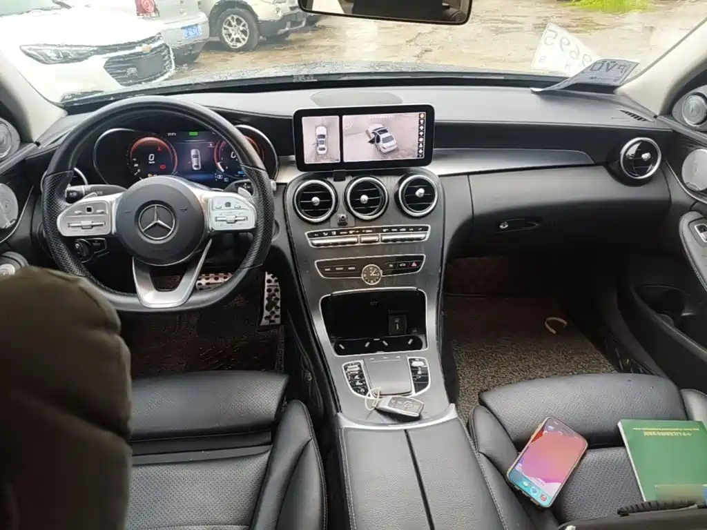 Mercedes-Benz C-Class — миниатюра 10