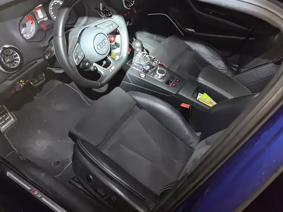 Audi S3 — миниатюра 9