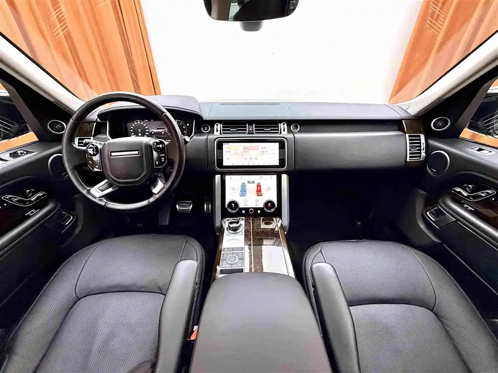 Land Rover Range Rover — миниатюра 9