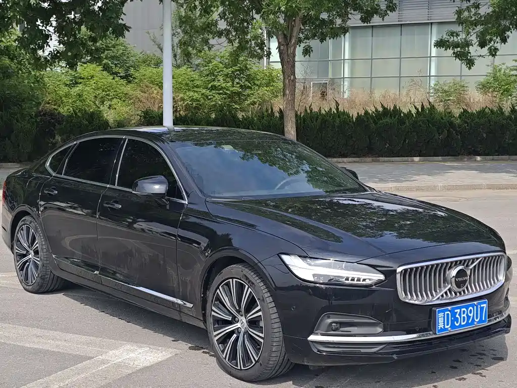 Volvo S90 2024