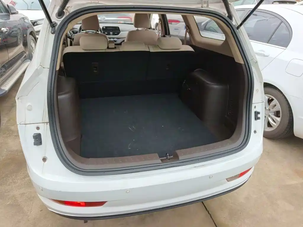 Baojun 310W — миниатюра 19