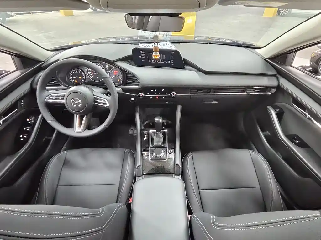 Mazda 3 Axela — миниатюра 13