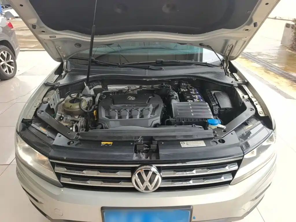 Volkswagen Tiguan L — миниатюра 20