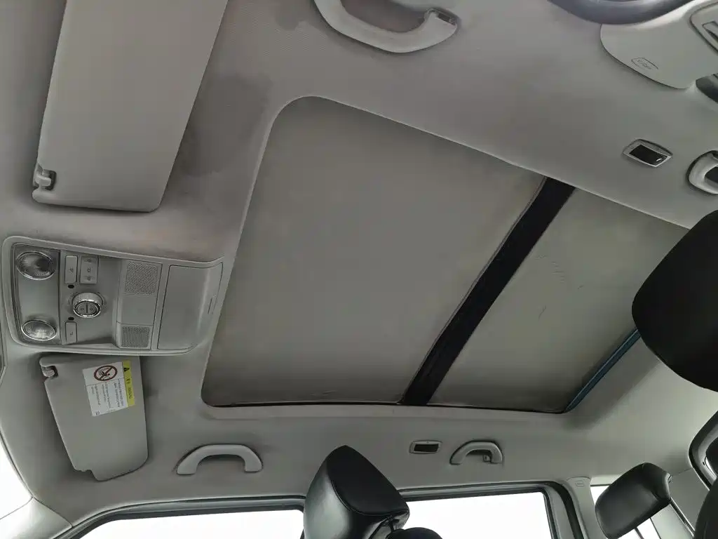 Skoda Yeti — миниатюра 14