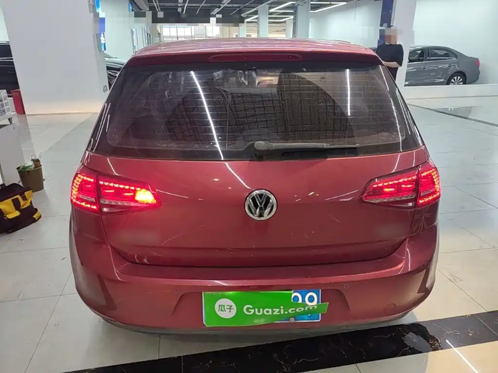Volkswagen Golf — миниатюра 6