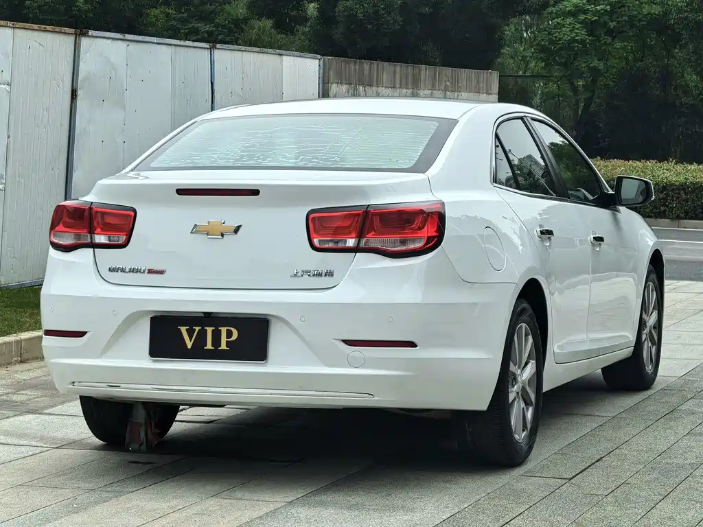 Chevrolet Malibu — миниатюра 6