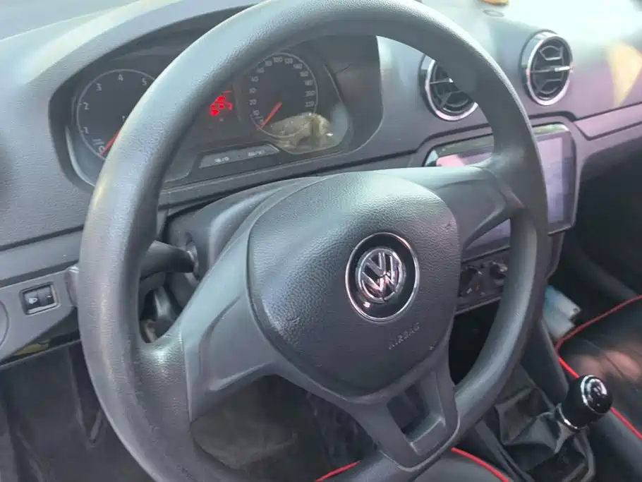 Volkswagen Jetta — миниатюра 15