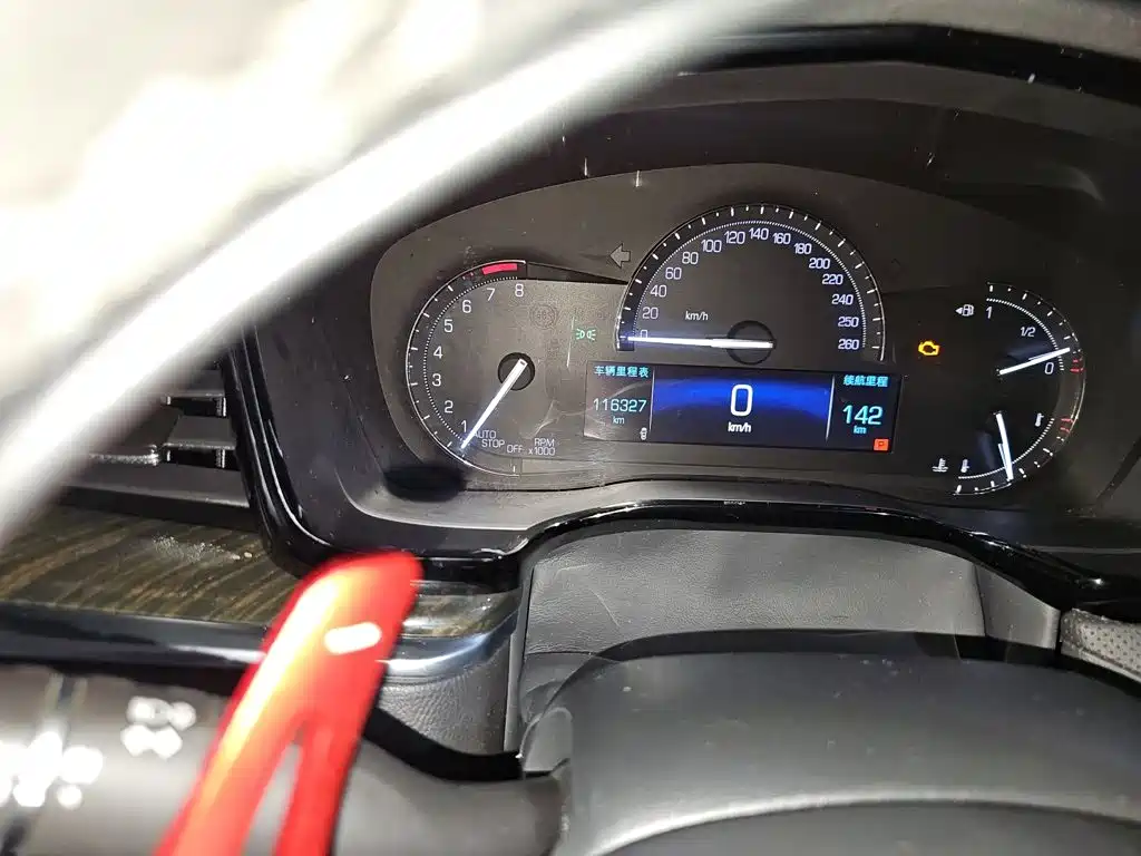 Cadillac XT5 — миниатюра 5
