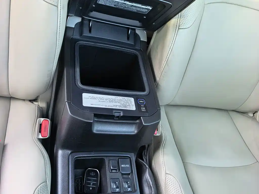 Toyota Prado — миниатюра 10