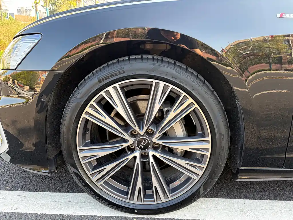 Audi A6L — миниатюра 20