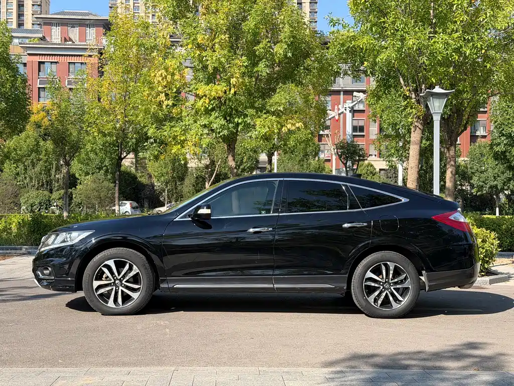 Honda Crosstour — миниатюра 16