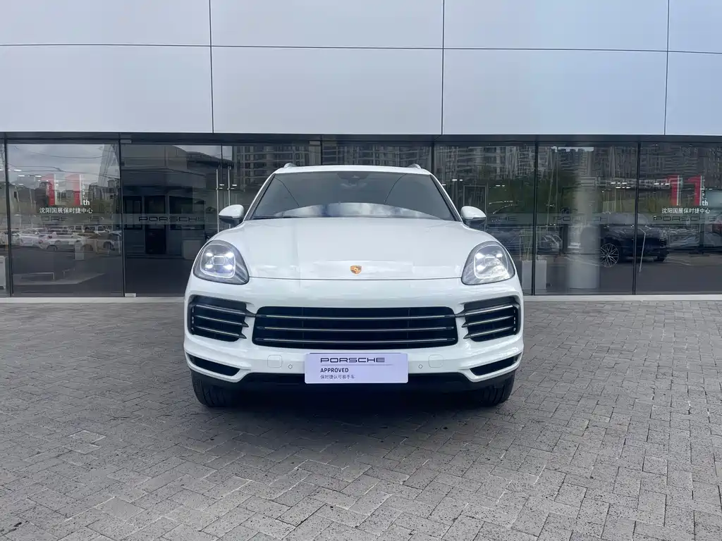 Porsche Cayenne — миниатюра 4