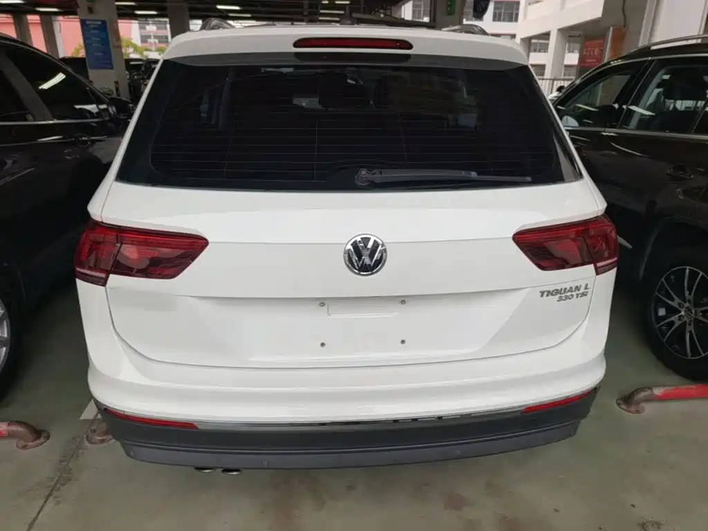 Volkswagen Tiguan L — миниатюра 6