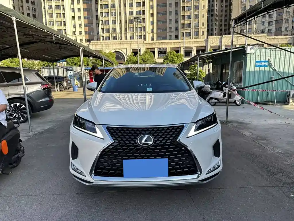 Lexus RX — миниатюра 2