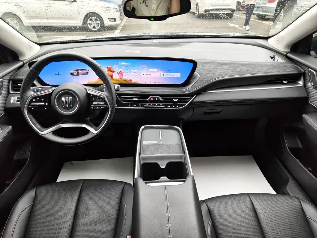 Buick LaCrosse — миниатюра 10