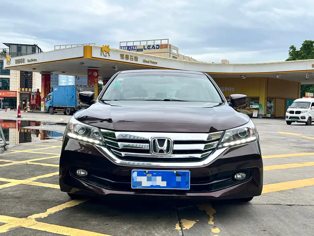 Honda Accord — миниатюра 2