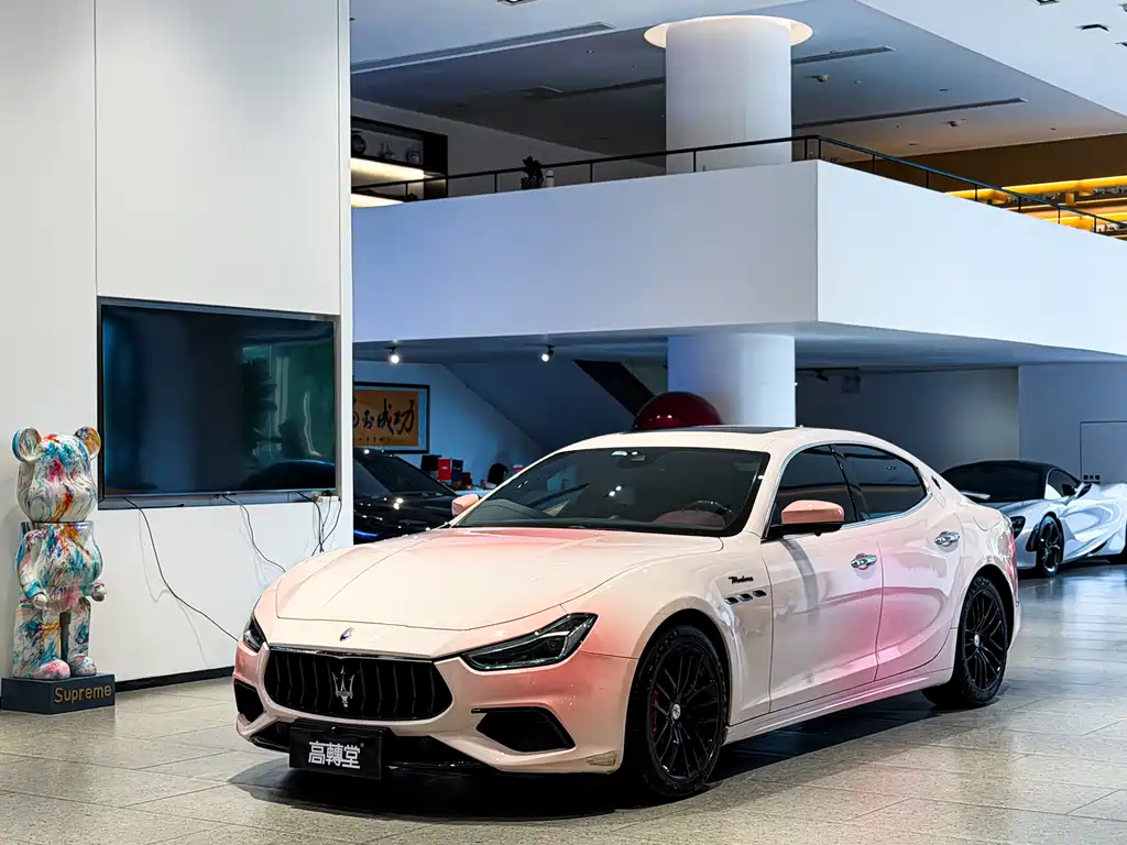 Maserati Ghibli 2023