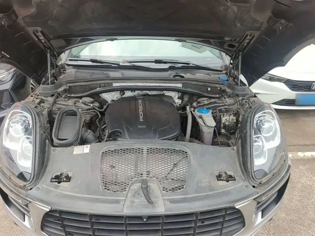 Porsche Macan — миниатюра 20