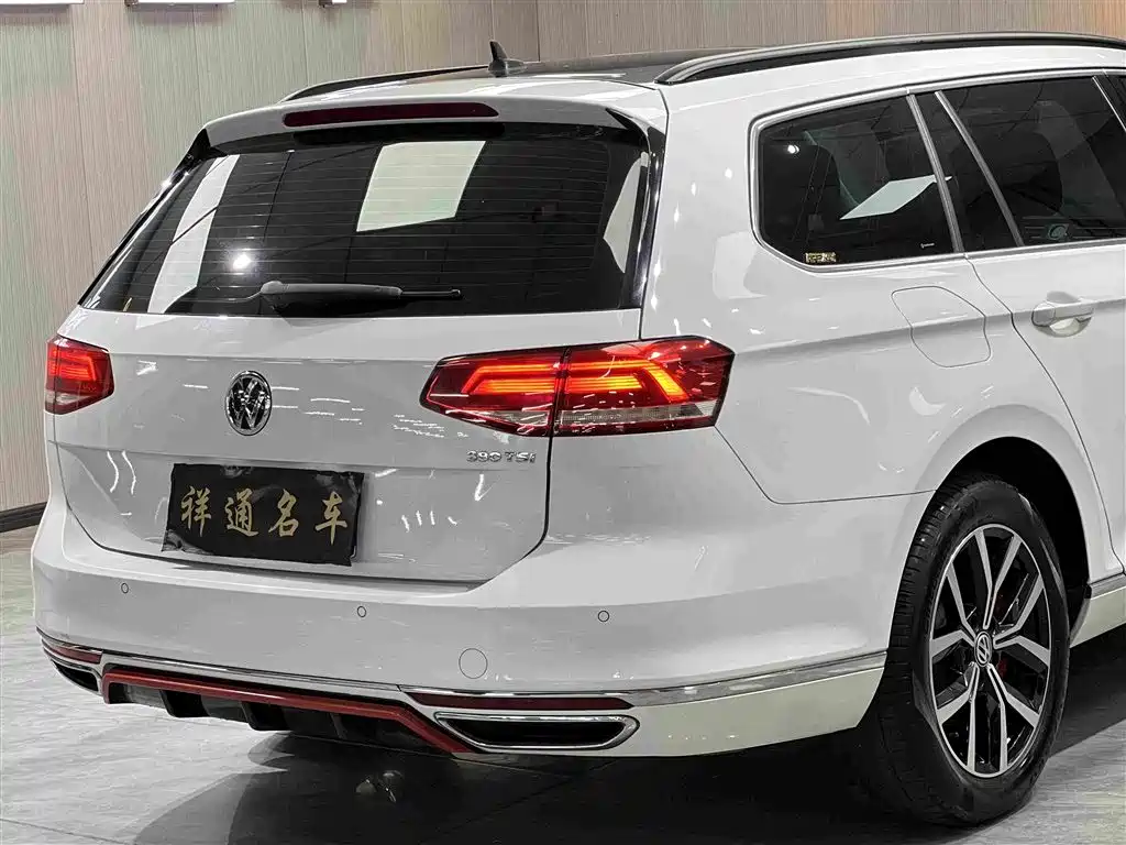 Volkswagen Viloran — миниатюра 10