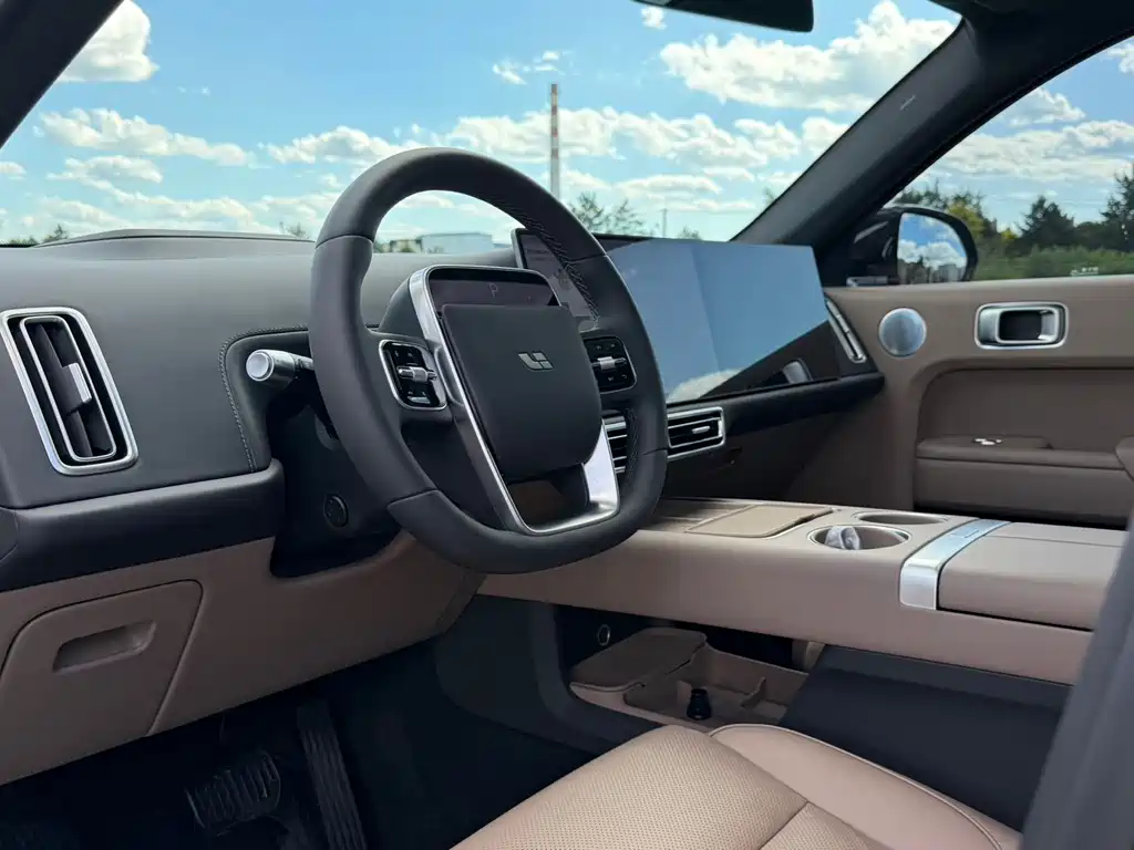 Li Auto L7 2025 Pro