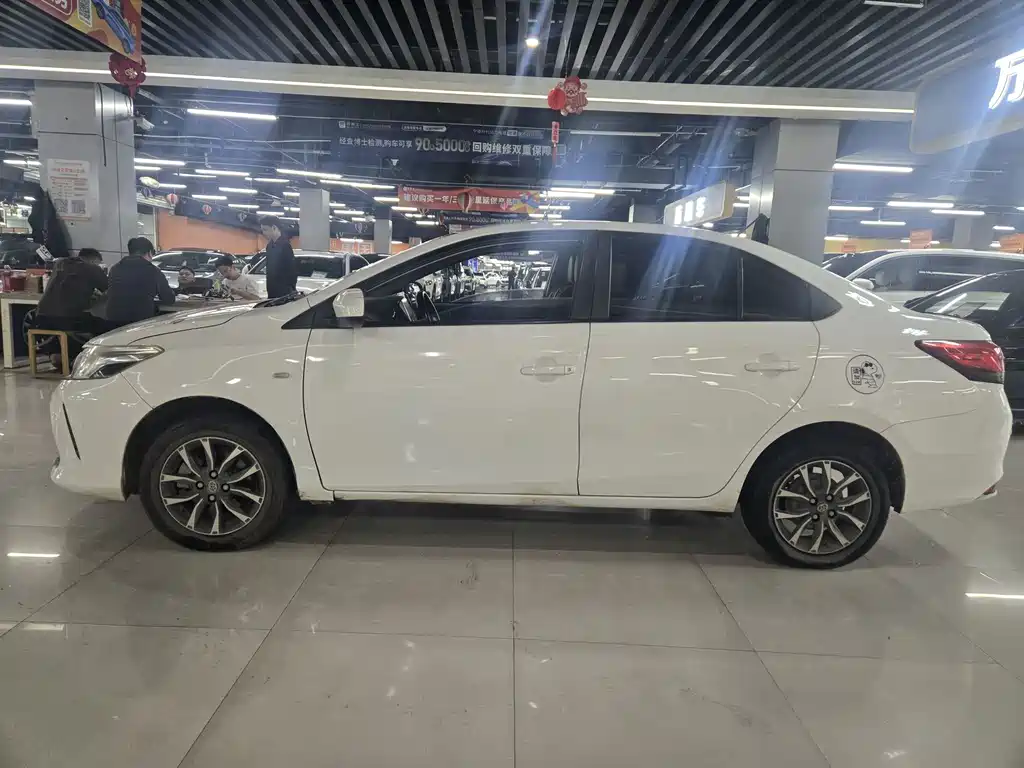 Toyota Vios — миниатюра 3