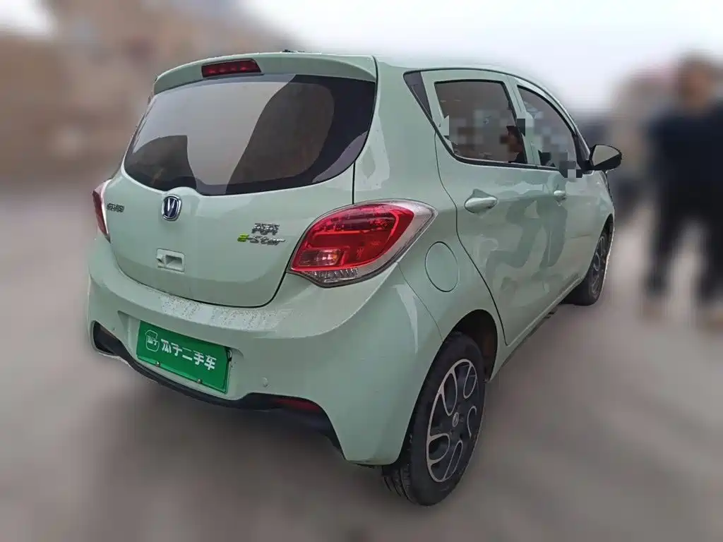 Changan Benben E-Star — миниатюра 6
