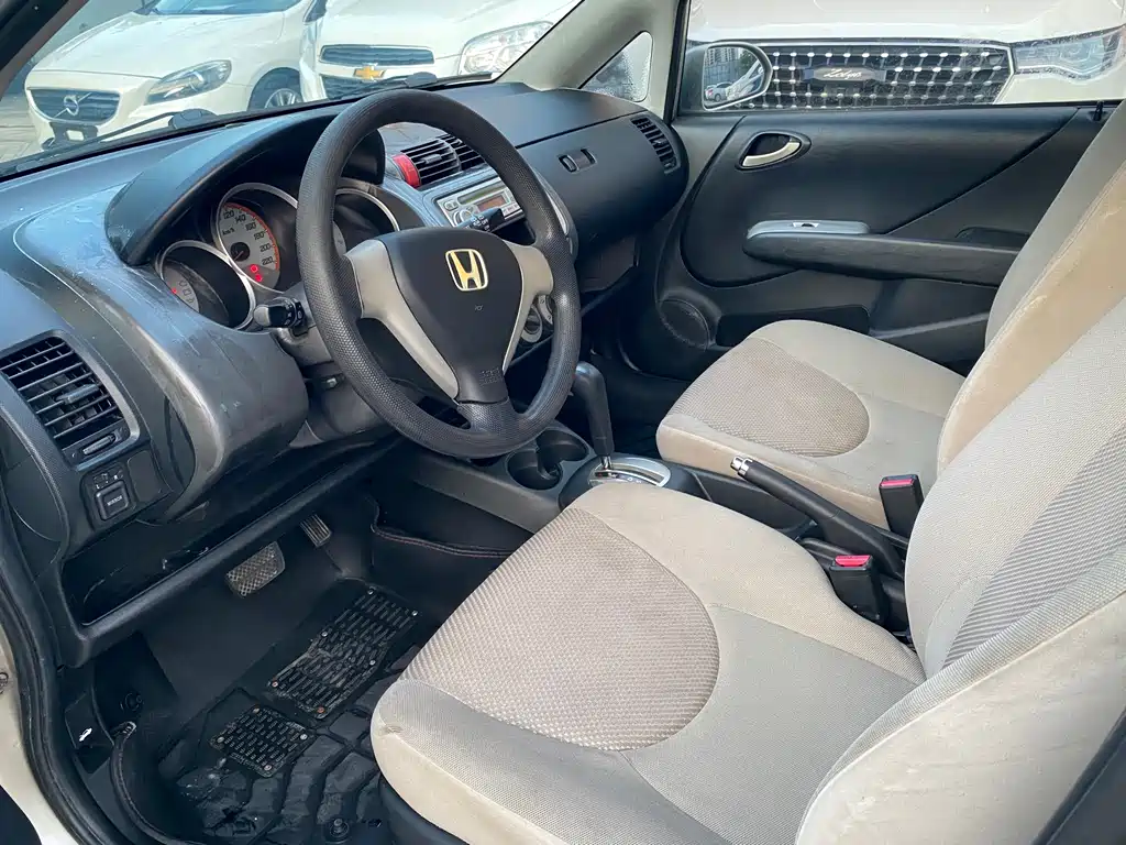 Honda Fit 2008 1.3L AT Comfort
