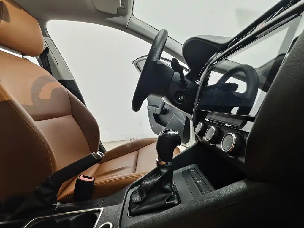 Skoda Octavia — миниатюра 13
