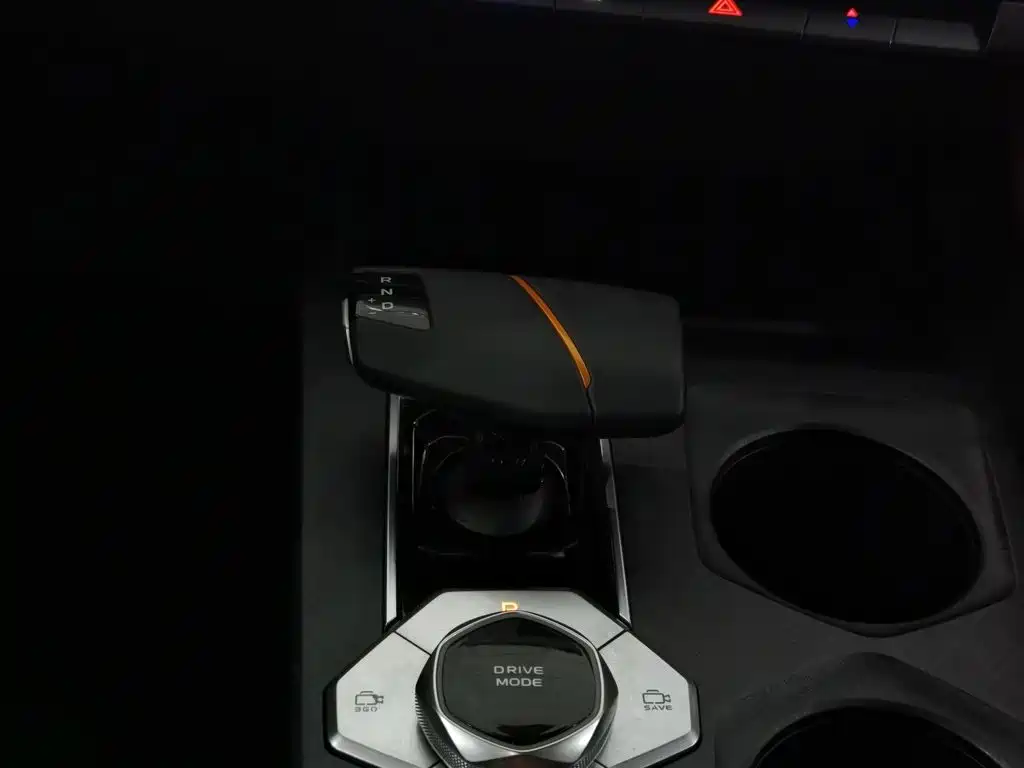 Changan UNI-V — миниатюра 13
